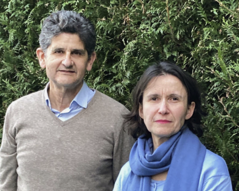 Alfredo Menéndez y Catherine Cavalín investigadores de la Silicosis en España asociada al aglomerado de cuarzo. Foto cedida por los autores.