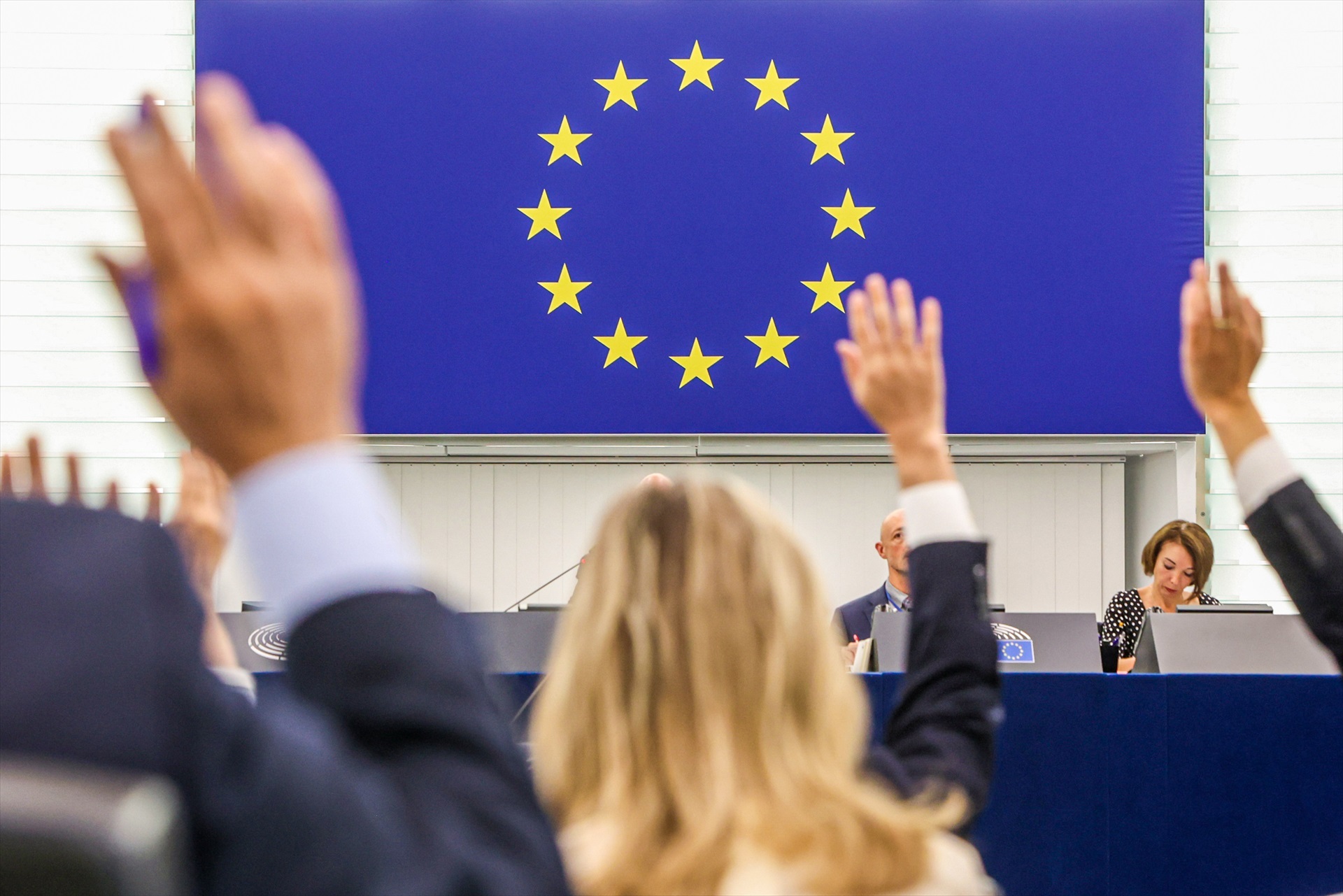 Parlamento Europeo Inteligencia Artificial Crónica Libre